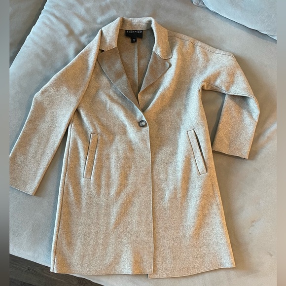 Bernardo Ladies Coat size XS - Picture 4 of 5